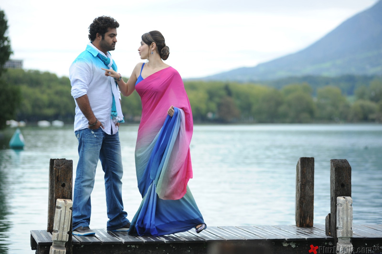Jr.NTR and Tamanna's Oosaravelli New Stills | Picture 90513
